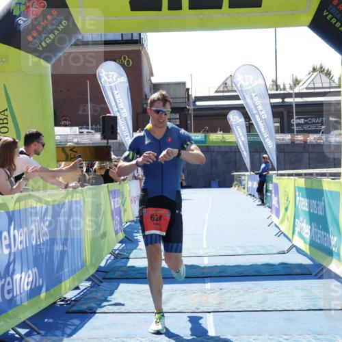 09.08.2026 - GEWOBA Citytriathlon Bremen Yannick Fuchs http://msf.ph/oto/9941751 09.08.2026 14:02:05 Ziel 624, 979 meine-sportfotos.de