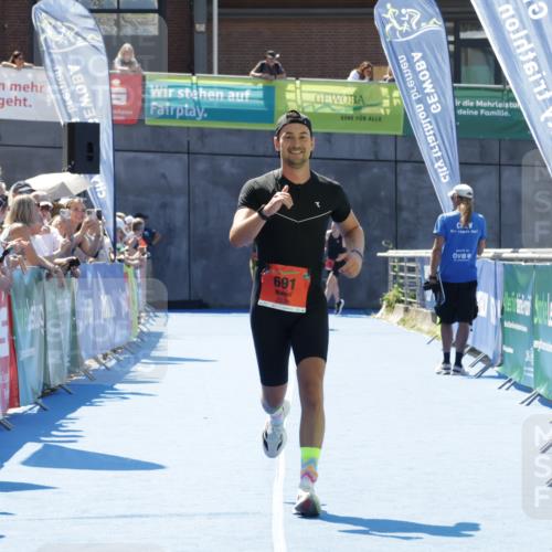 09.08.2026 - GEWOBA Citytriathlon Bremen Yannick Fuchs http://msf.ph/oto/9941798 09.08.2026 14:02:52 Ziel 691, 1114 meine-sportfotos.de