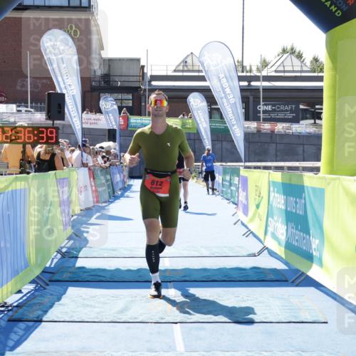 09.08.2026 - GEWOBA Citytriathlon Bremen Yannick Fuchs http://msf.ph/oto/9941818 09.08.2026 14:03:02 Ziel 569, 612, 849 meine-sportfotos.de