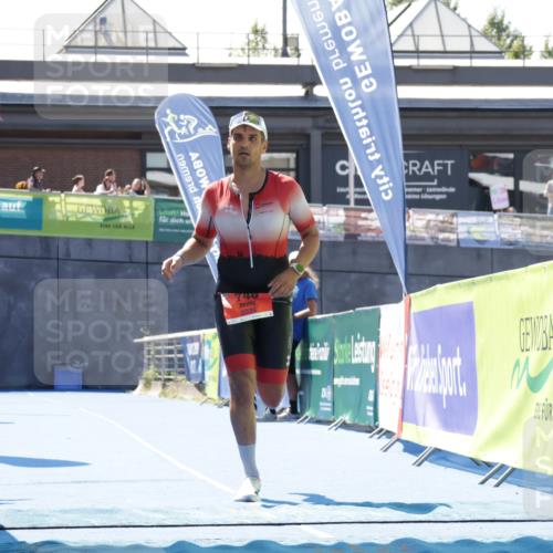 09.08.2026 - GEWOBA Citytriathlon Bremen Yannick Fuchs http://msf.ph/oto/9941854 09.08.2026 14:04:42 Ziel 575, 746, 831 meine-sportfotos.de