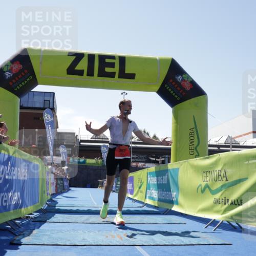 09.08.2026 - GEWOBA Citytriathlon Bremen Yannick Fuchs http://msf.ph/oto/9941901 09.08.2026 14:06:07 Ziel 561 meine-sportfotos.de
