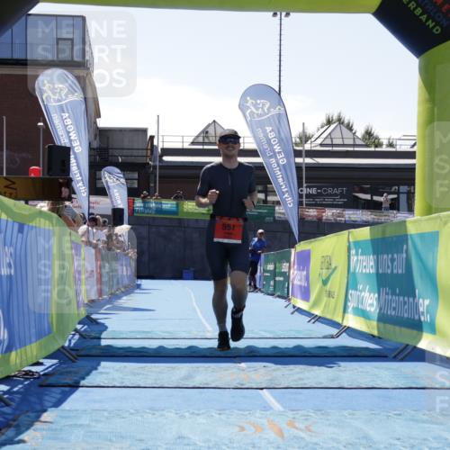 09.08.2026 - GEWOBA Citytriathlon Bremen Yannick Fuchs http://msf.ph/oto/9941906 09.08.2026 14:06:32 Ziel 551 meine-sportfotos.de