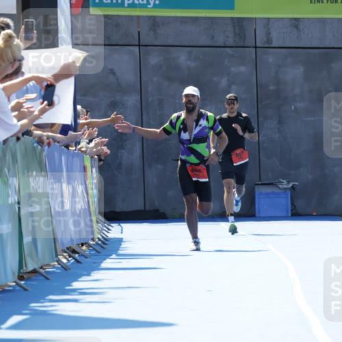 09.08.2026 - GEWOBA Citytriathlon Bremen Yannick Fuchs http://msf.ph/oto/9941912 09.08.2026 14:06:39 Ziel  meine-sportfotos.de