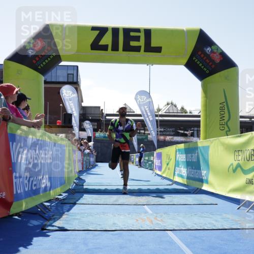 09.08.2026 - GEWOBA Citytriathlon Bremen Yannick Fuchs http://msf.ph/oto/9941926 09.08.2026 14:06:45 Ziel 632, 697 meine-sportfotos.de
