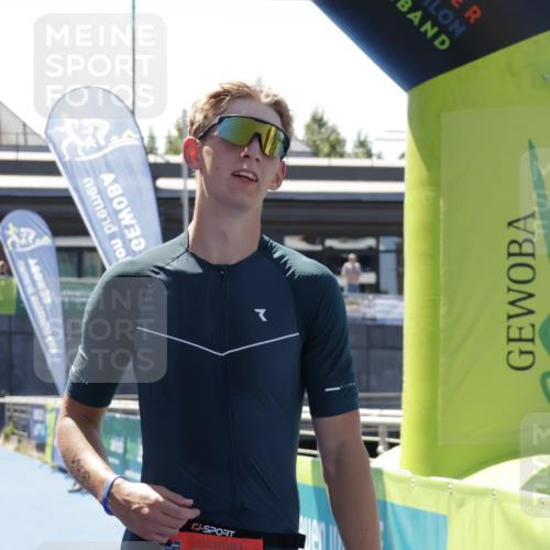 09.08.2026 - GEWOBA Citytriathlon Bremen Yannick Fuchs http://msf.ph/oto/9941934 09.08.2026 14:07:07 Ziel 549, 633 meine-sportfotos.de