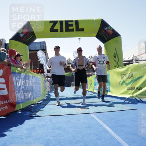 09.08.2026 - GEWOBA Citytriathlon Bremen Yannick Fuchs http://msf.ph/oto/9941963 09.08.2026 14:07:40 Ziel 676, 1119 meine-sportfotos.de