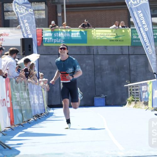 09.08.2026 - GEWOBA Citytriathlon Bremen Yannick Fuchs http://msf.ph/oto/9941969 09.08.2026 14:07:42 Ziel 676, 1119 meine-sportfotos.de
