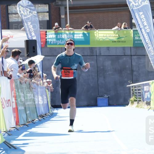 09.08.2026 - GEWOBA Citytriathlon Bremen Yannick Fuchs http://msf.ph/oto/9941971 09.08.2026 14:07:43 Ziel 676, 1119 meine-sportfotos.de