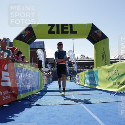 09.08.2026 - GEWOBA Citytriathlon Bremen Yannick Fuchs http://msf.ph/oto/9941980 09.08.2026 14:07:45 Ziel 676 meine-sportfotos.de