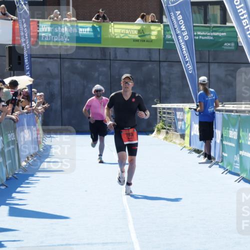 09.08.2026 - GEWOBA Citytriathlon Bremen Yannick Fuchs http://msf.ph/oto/9941986 09.08.2026 14:08:14 Ziel 793 meine-sportfotos.de