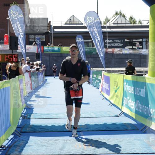 09.08.2026 - GEWOBA Citytriathlon Bremen Yannick Fuchs http://msf.ph/oto/9941991 09.08.2026 14:08:18 Ziel 692, 793 meine-sportfotos.de