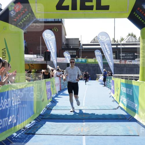 09.08.2026 - GEWOBA Citytriathlon Bremen Yannick Fuchs http://msf.ph/oto/9942019 09.08.2026 14:08:43 Ziel 662 meine-sportfotos.de