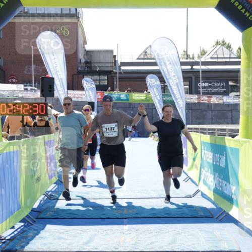 09.08.2026 - GEWOBA Citytriathlon Bremen Yannick Fuchs http://msf.ph/oto/9942041 09.08.2026 14:08:52 Ziel 677, 924, 1137 meine-sportfotos.de
