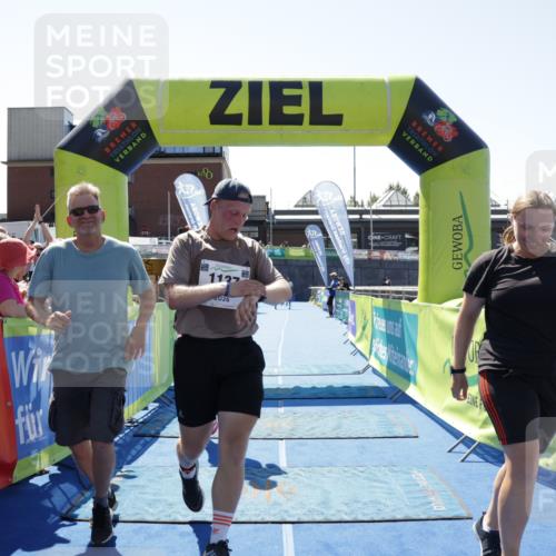 09.08.2026 - GEWOBA Citytriathlon Bremen Yannick Fuchs http://msf.ph/oto/9942049 09.08.2026 14:08:54 Ziel 677, 924, 1137 meine-sportfotos.de