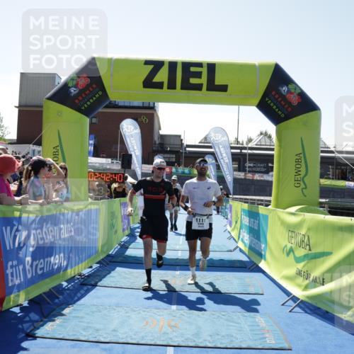 09.08.2026 - GEWOBA Citytriathlon Bremen Yannick Fuchs http://msf.ph/oto/9942067 09.08.2026 14:09:03 Ziel 647, 879, 1111 meine-sportfotos.de