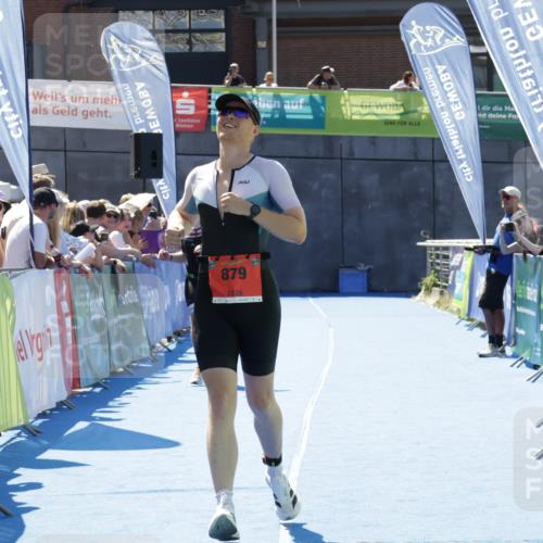 09.08.2026 - GEWOBA Citytriathlon Bremen Yannick Fuchs http://msf.ph/oto/9942074 09.08.2026 14:09:07 Ziel 643, 647, 879, 1111 meine-sportfotos.de