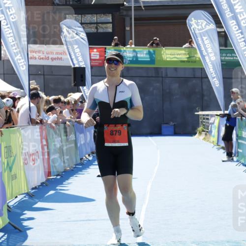 09.08.2026 - GEWOBA Citytriathlon Bremen Yannick Fuchs http://msf.ph/oto/9942075 09.08.2026 14:09:07 Ziel 643, 647, 879, 1111 meine-sportfotos.de