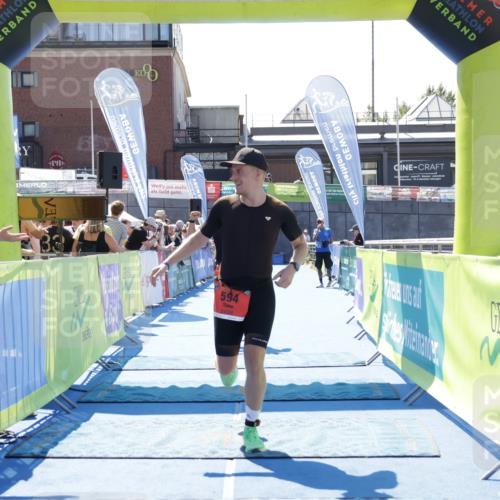 09.08.2026 - GEWOBA Citytriathlon Bremen Yannick Fuchs http://msf.ph/oto/9942093 09.08.2026 14:09:36 Ziel 594, 635 meine-sportfotos.de