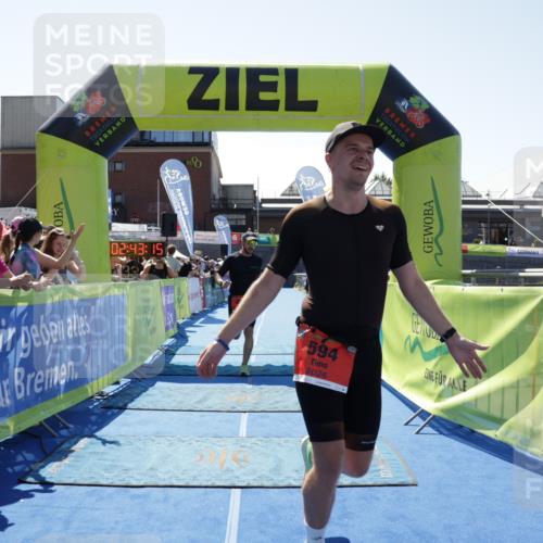 09.08.2026 - GEWOBA Citytriathlon Bremen Yannick Fuchs http://msf.ph/oto/9942097 09.08.2026 14:09:38 Ziel 594, 635 meine-sportfotos.de