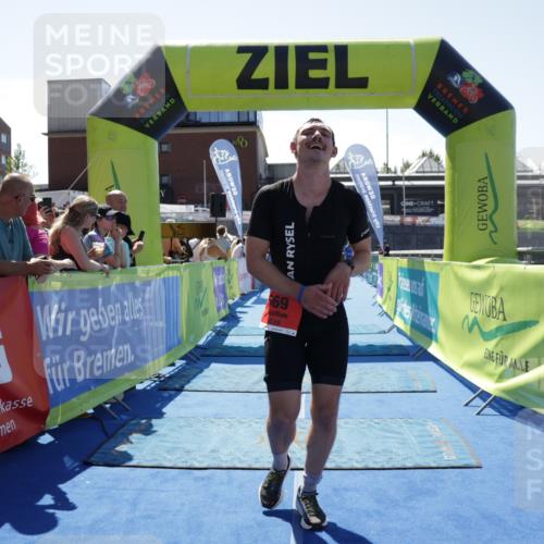 09.08.2026 - GEWOBA Citytriathlon Bremen Yannick Fuchs http://msf.ph/oto/9942135 09.08.2026 14:10:19 Ziel 566, 669, 739 meine-sportfotos.de