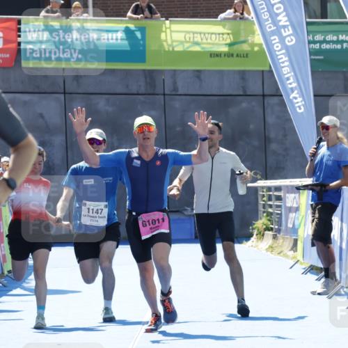 09.08.2026 - GEWOBA Citytriathlon Bremen Yannick Fuchs http://msf.ph/oto/9942152 09.08.2026 14:10:38 Ziel 707, 1011, 1011, 1147 meine-sportfotos.de