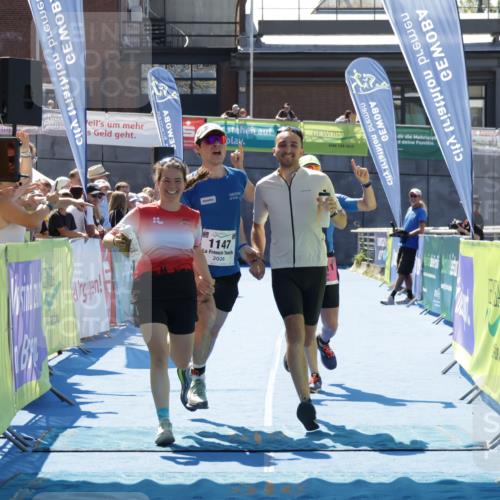 09.08.2026 - GEWOBA Citytriathlon Bremen Yannick Fuchs http://msf.ph/oto/9942159 09.08.2026 14:10:41 Ziel 707, 1011, 1011, 1147 meine-sportfotos.de