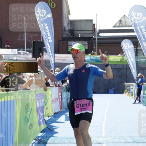 09.08.2026 - GEWOBA Citytriathlon Bremen Yannick Fuchs http://msf.ph/oto/9942171 09.08.2026 14:10:44 Ziel 1011, 1011, 1147 meine-sportfotos.de