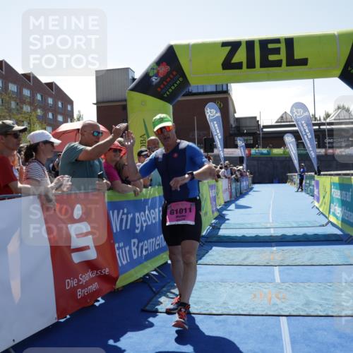 09.08.2026 - GEWOBA Citytriathlon Bremen Yannick Fuchs http://msf.ph/oto/9942176 09.08.2026 14:10:47 Ziel 1011, 1011 meine-sportfotos.de