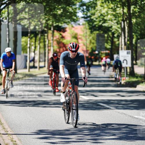 09.08.2026 - GEWOBA Citytriathlon Bremen Michael Burmester http://msf.ph/oto/9942247 09.08.2026 14:25:42 Radfahren 140, 184, 445, 464 meine-sportfotos.de