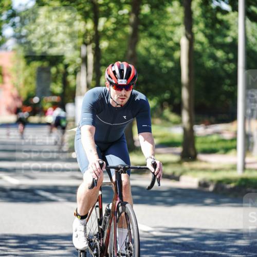 09.08.2026 - GEWOBA Citytriathlon Bremen Michael Burmester http://msf.ph/oto/9942248 09.08.2026 14:25:43 Radfahren 140, 184, 445, 464 meine-sportfotos.de