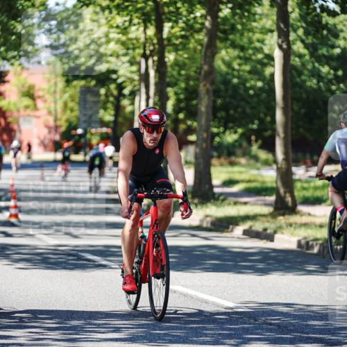 09.08.2026 - GEWOBA Citytriathlon Bremen Michael Burmester http://msf.ph/oto/9942250 09.08.2026 14:25:44 Radfahren 78, 140, 184, 445, 464 meine-sportfotos.de