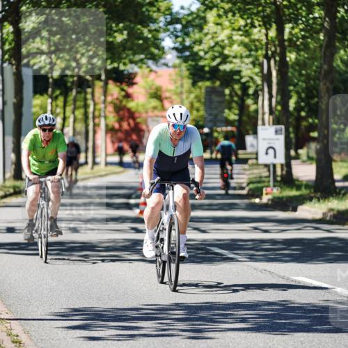 09.08.2026 - GEWOBA Citytriathlon Bremen Michael Burmester http://msf.ph/oto/9942255 09.08.2026 14:25:49 Radfahren 78, 140, 184, 185, 189, 387, 445, 464 meine-sportfotos.de