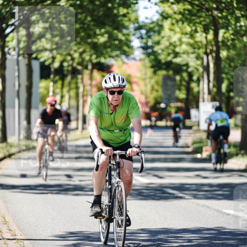 09.08.2026 - GEWOBA Citytriathlon Bremen Michael Burmester http://msf.ph/oto/9942258 09.08.2026 14:25:50 Radfahren 78, 140, 184, 185, 189, 387, 445, 464 meine-sportfotos.de