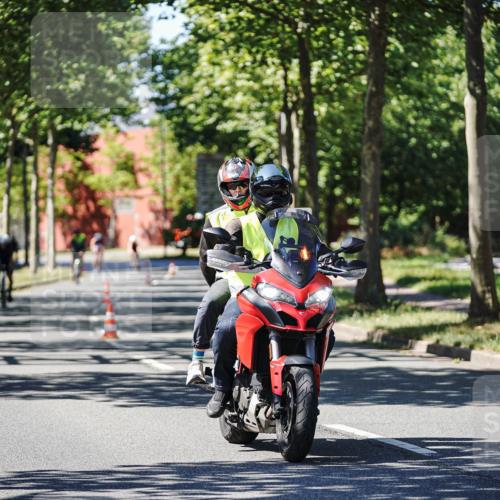 09.08.2026 - GEWOBA Citytriathlon Bremen Michael Burmester http://msf.ph/oto/9942273 09.08.2026 14:26:00 Radfahren 78, 185, 189, 387, 392, 406, 474, 476 meine-sportfotos.de