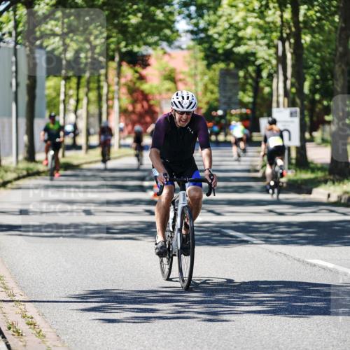 09.08.2026 - GEWOBA Citytriathlon Bremen Michael Burmester http://msf.ph/oto/9942278 09.08.2026 14:26:05 Radfahren 185, 189, 387, 392, 406, 474, 476, 506 meine-sportfotos.de