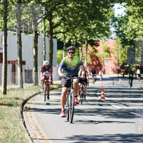 09.08.2026 - GEWOBA Citytriathlon Bremen Michael Burmester http://msf.ph/oto/9942282 09.08.2026 14:26:10 Radfahren 366, 392, 406, 459, 474, 476, 506 meine-sportfotos.de