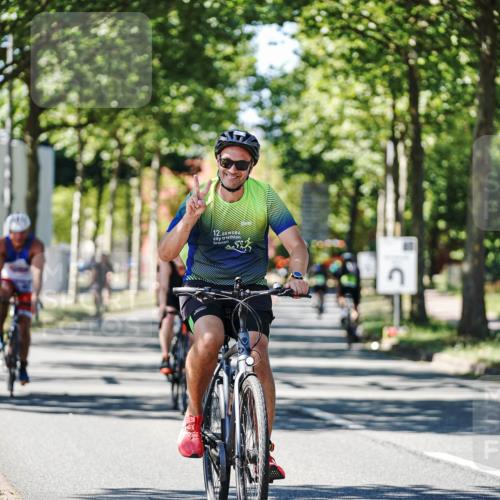 09.08.2026 - GEWOBA Citytriathlon Bremen Michael Burmester http://msf.ph/oto/9942284 09.08.2026 14:26:10 Radfahren 366, 392, 406, 459, 474, 476, 506 meine-sportfotos.de