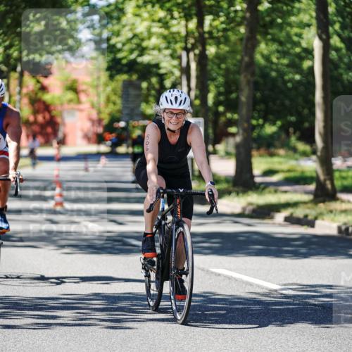 09.08.2026 - GEWOBA Citytriathlon Bremen Michael Burmester http://msf.ph/oto/9942289 09.08.2026 14:26:12 Radfahren 51, 366, 392, 406, 459, 474, 476, 506 meine-sportfotos.de