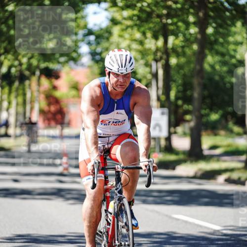 09.08.2026 - GEWOBA Citytriathlon Bremen Michael Burmester http://msf.ph/oto/9942291 09.08.2026 14:26:12 Radfahren 51, 366, 392, 406, 459, 474, 476, 506 meine-sportfotos.de