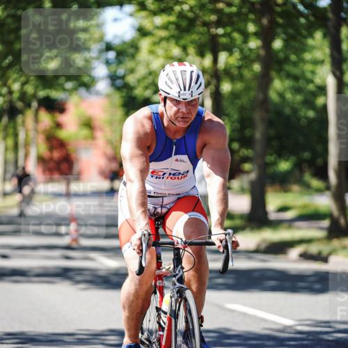 09.08.2026 - GEWOBA Citytriathlon Bremen Michael Burmester http://msf.ph/oto/9942292 09.08.2026 14:26:12 Radfahren 51, 366, 392, 406, 459, 474, 476, 506 meine-sportfotos.de