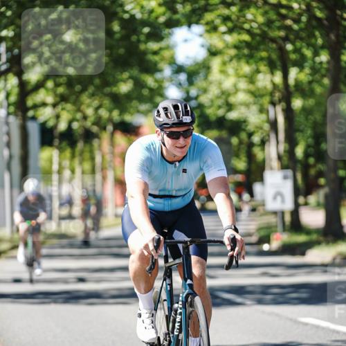 09.08.2026 - GEWOBA Citytriathlon Bremen Michael Burmester http://msf.ph/oto/9942313 09.08.2026 14:26:32 Radfahren 15, 16, 29, 32, 51, 176, 178, 408, 497 meine-sportfotos.de