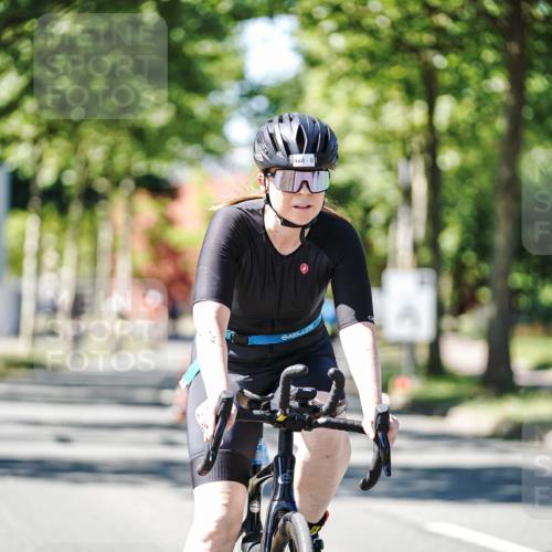 09.08.2026 - GEWOBA Citytriathlon Bremen Michael Burmester http://msf.ph/oto/9942336 09.08.2026 14:26:58 Radfahren 59, 156, 170, 427, 475, 484, 504 meine-sportfotos.de