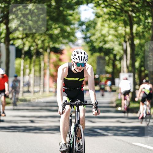 09.08.2026 - GEWOBA Citytriathlon Bremen Michael Burmester http://msf.ph/oto/9942343 09.08.2026 14:27:05 Radfahren 1, 59, 156, 170, 427, 447, 461 meine-sportfotos.de
