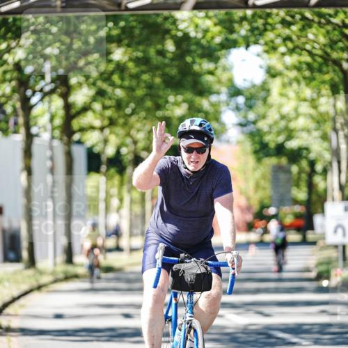 09.08.2026 - GEWOBA Citytriathlon Bremen Michael Burmester http://msf.ph/oto/9942350 09.08.2026 14:27:09 Radfahren 1, 59, 156, 427, 447, 461 meine-sportfotos.de