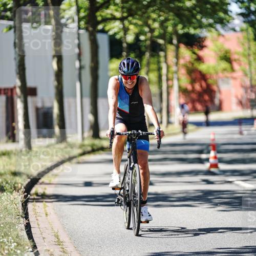 09.08.2026 - GEWOBA Citytriathlon Bremen Michael Burmester http://msf.ph/oto/9942359 09.08.2026 14:27:45 Radfahren 81, 251, 443, 446 meine-sportfotos.de