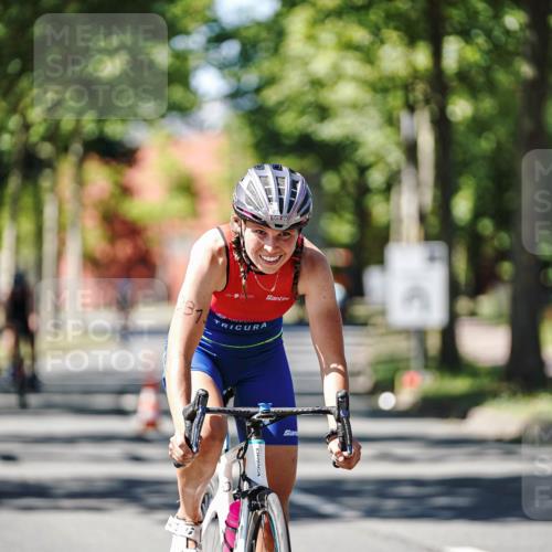 09.08.2026 - GEWOBA Citytriathlon Bremen Michael Burmester http://msf.ph/oto/9942371 09.08.2026 14:28:00 Radfahren 67, 177, 251, 331, 443, 444 meine-sportfotos.de
