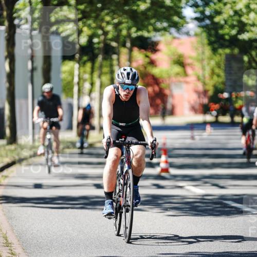 09.08.2026 - GEWOBA Citytriathlon Bremen Michael Burmester http://msf.ph/oto/9942373 09.08.2026 14:28:03 Radfahren 67, 72, 177, 251, 331, 443, 444 meine-sportfotos.de