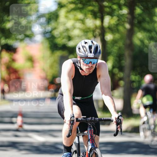 09.08.2026 - GEWOBA Citytriathlon Bremen Michael Burmester http://msf.ph/oto/9942375 09.08.2026 14:28:04 Radfahren 67, 72, 177, 251, 331, 443, 444 meine-sportfotos.de