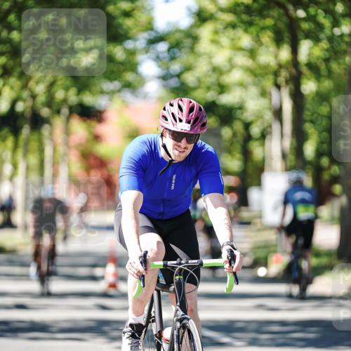 09.08.2026 - GEWOBA Citytriathlon Bremen Michael Burmester http://msf.ph/oto/9942384 09.08.2026 14:28:17 Radfahren 41, 67, 72, 85, 100, 113, 119, 168 meine-sportfotos.de