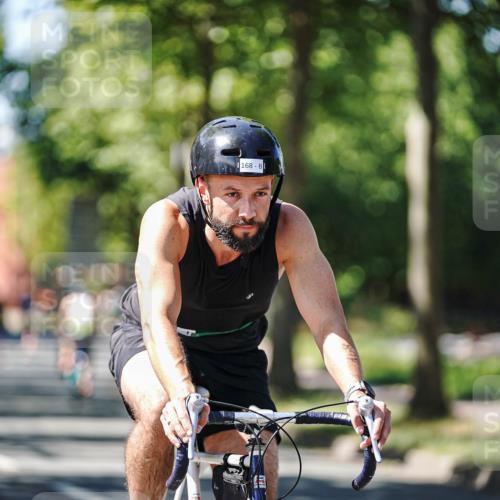09.08.2026 - GEWOBA Citytriathlon Bremen Michael Burmester http://msf.ph/oto/9942396 09.08.2026 14:28:26 Radfahren 41, 77, 85, 100, 113, 119, 168 meine-sportfotos.de